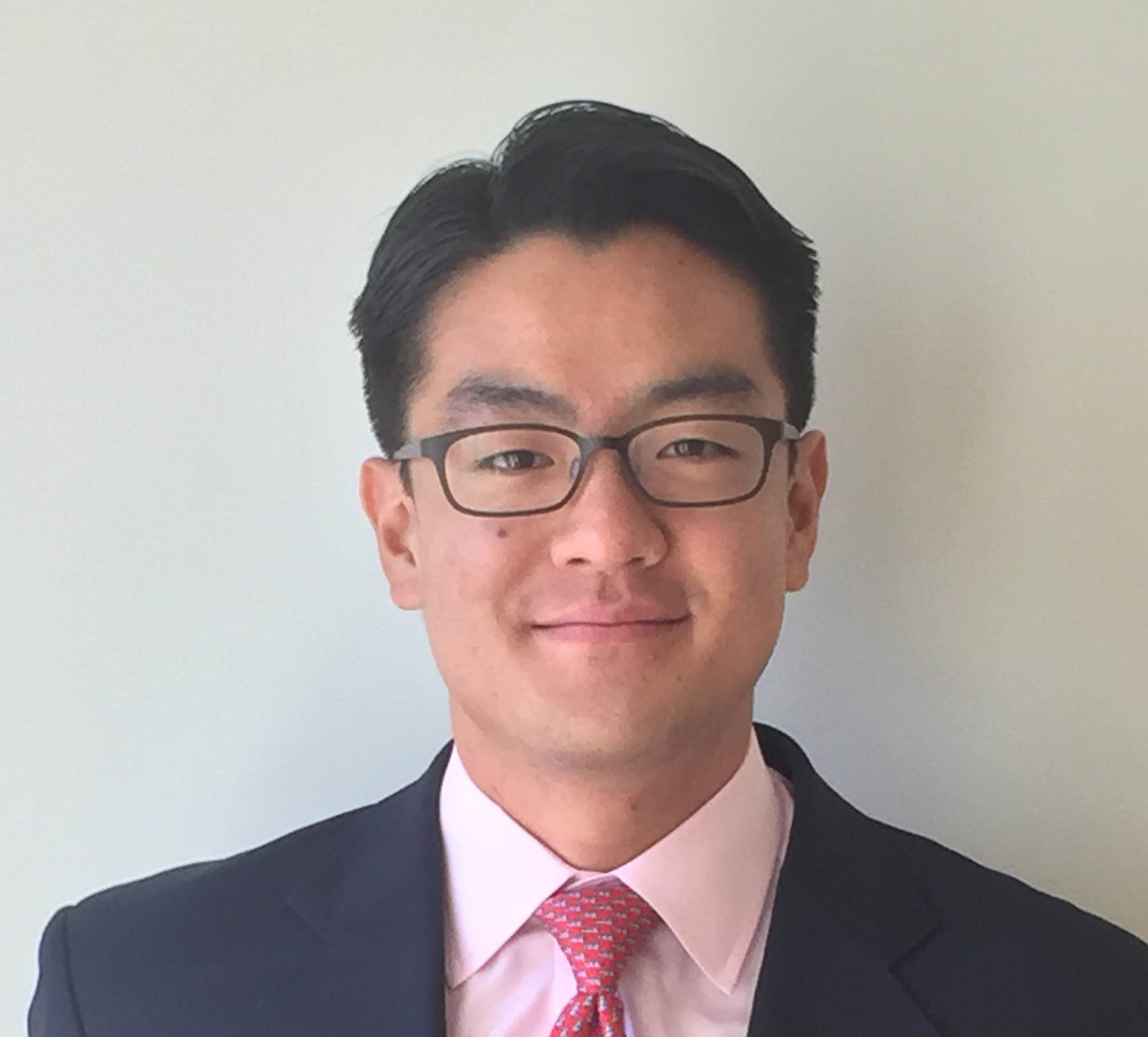 Headshot of Marcelo Kim