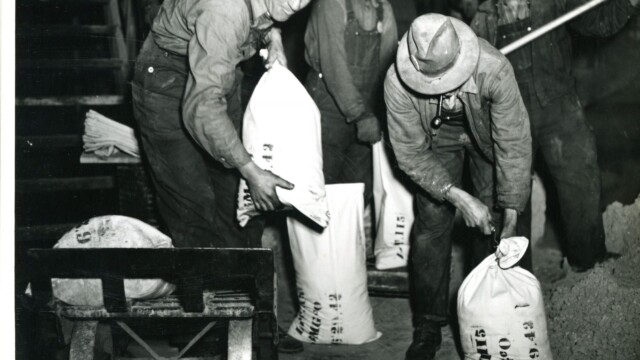 1943 Yellow Pine Mine 038 Svg+xml,%3Csvg%20xmlns%3D%22http%3A%2F%2Fwww.w3.org%2F2000%2Fsvg%22%20width%3D%2